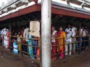 crowds queuing to see goddess mookambia